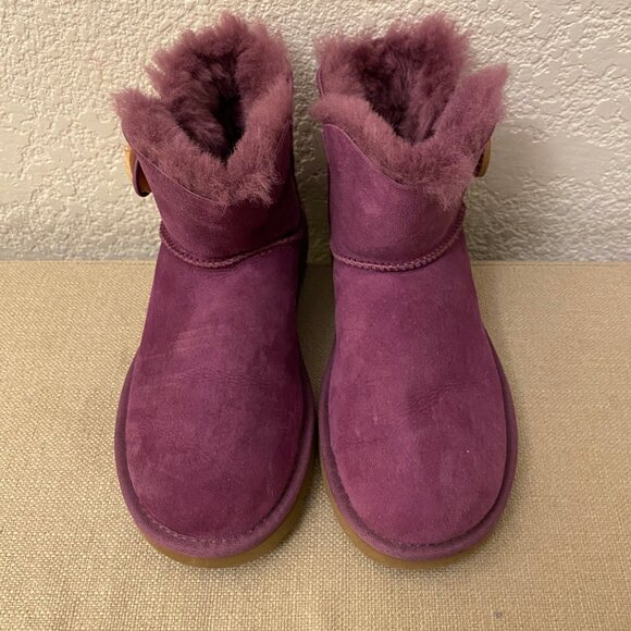 UGG Women Purple Suede Water Resistance Shearling Lined Winter Boots Size 5 - Picture 3 of 9